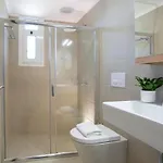 George Apartment