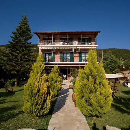 George Apartman