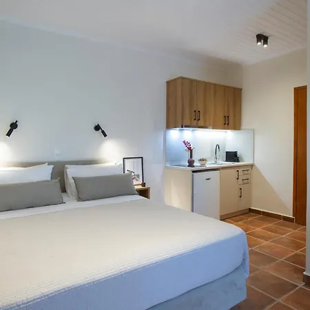 George Apartman Jéni
